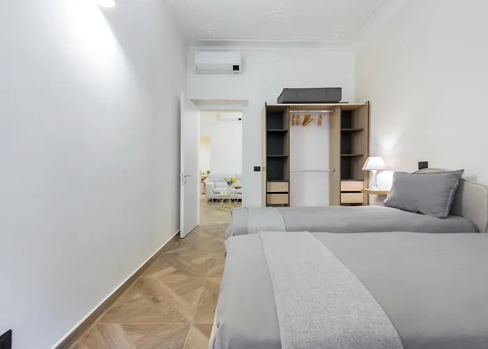 Visit_genova Апартаменты *